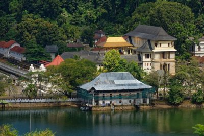 Kandy Tooth Temple at Vision Lanka Tours